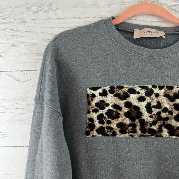 Loyd/Ford Gray Velvet Leopard Sweatshirt Size M - Picture 4 of 9